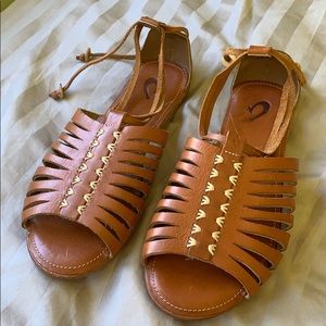 NWT Olukai Woven Amber Tan Ginger Sandals